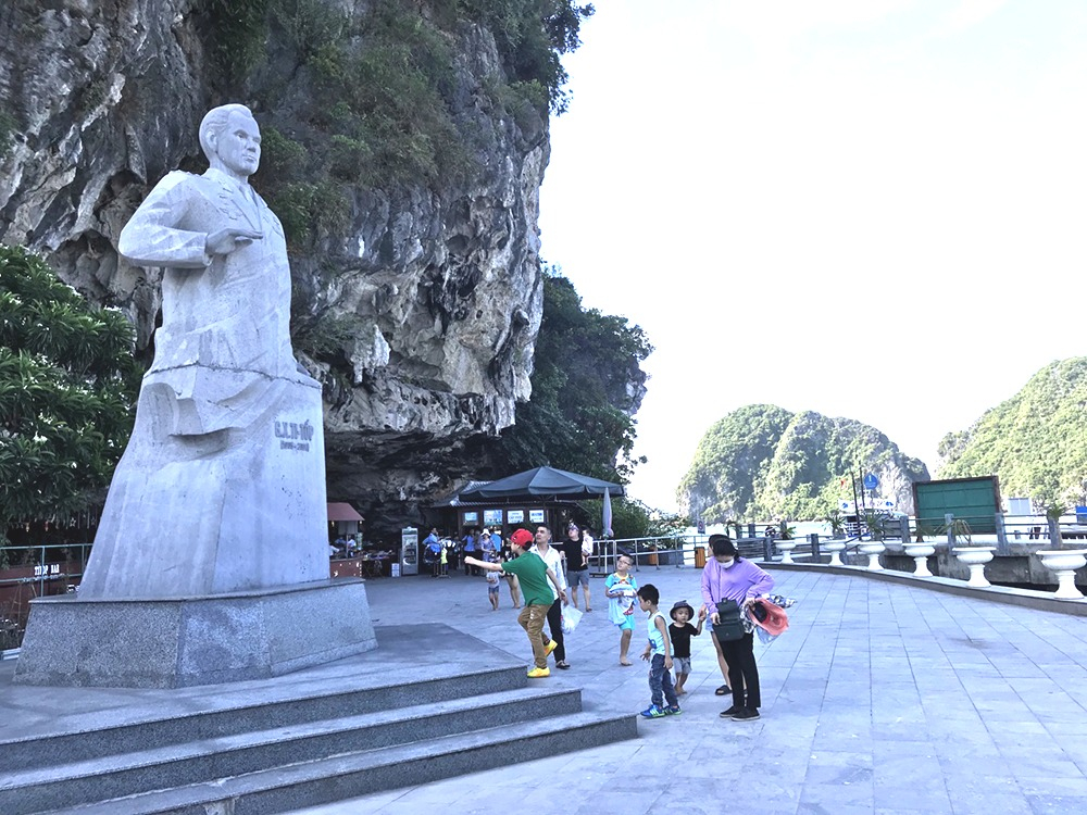 Symbol of Vietnam - Russia friendship